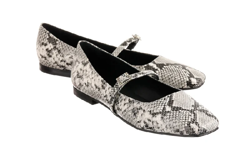 Trendy Platform Sneakers DAN COBRA