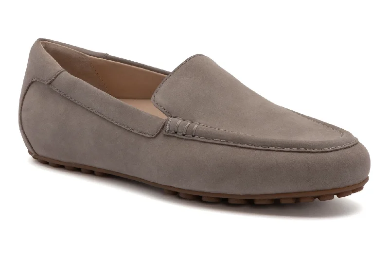 Fashionable Hiking Shoes Harbor