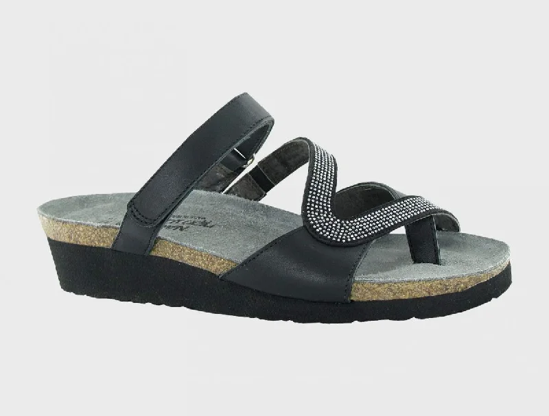 Trendy Loafers For Sale Naot Giovanna