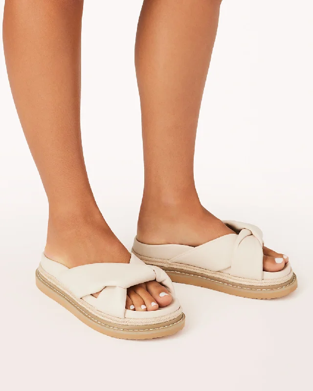 Comfortable Formal Footwear AILANI - BONE