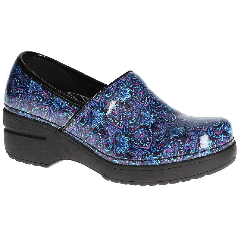 Fashionable Summer Shoes Easy Works by Easy Street Womens Lead Faux Leather Printed Clogs Fashionable Summer Shoes Easy Works by Easy Street Womens Lead Faux Leather Printed Clogs