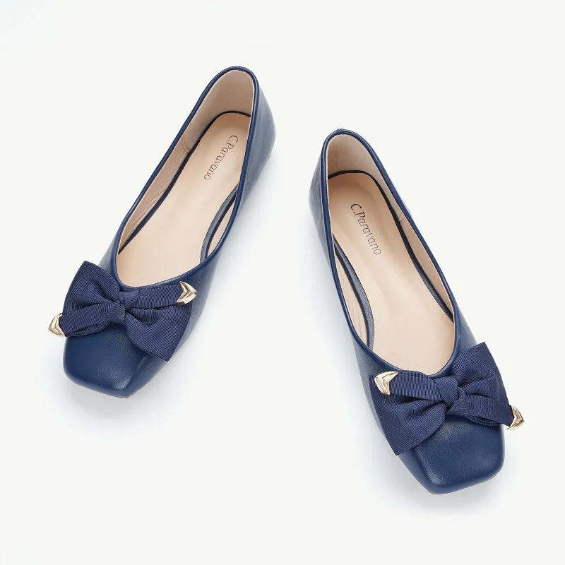 Trendy High Top Sneakers Metal Bow Ballerina Flats (Eva)