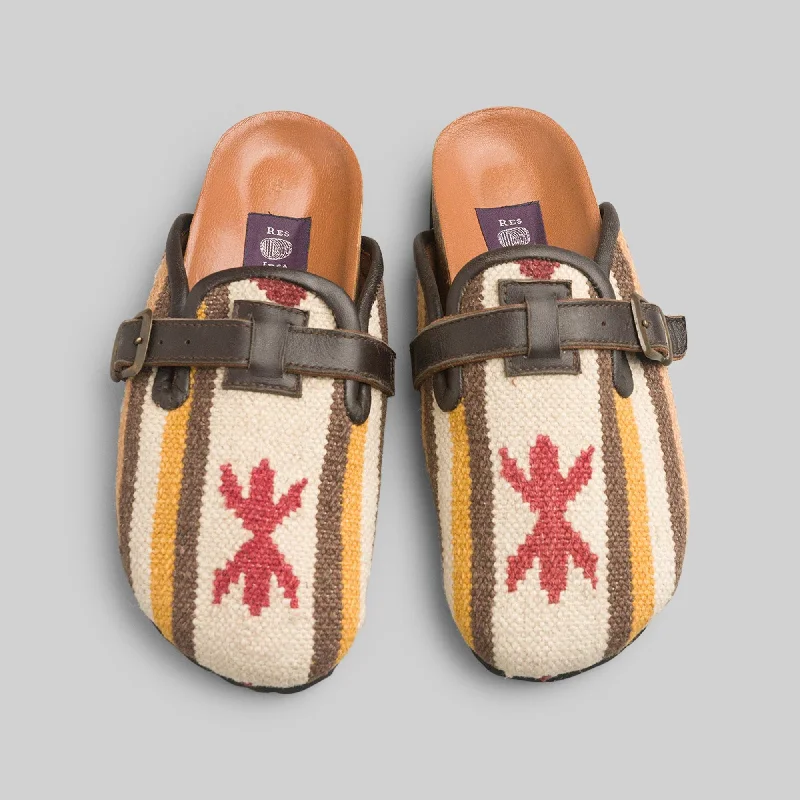 Stylish Boots For Sale Women's Kilim Clog Size 9