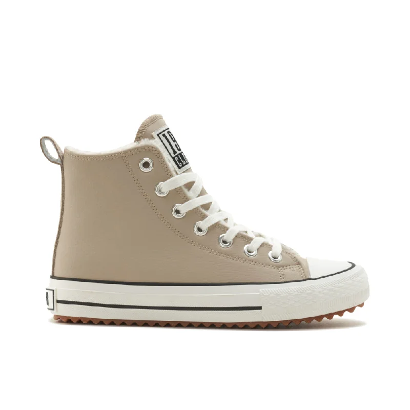 Fashionable Moccasins 1993 COZY