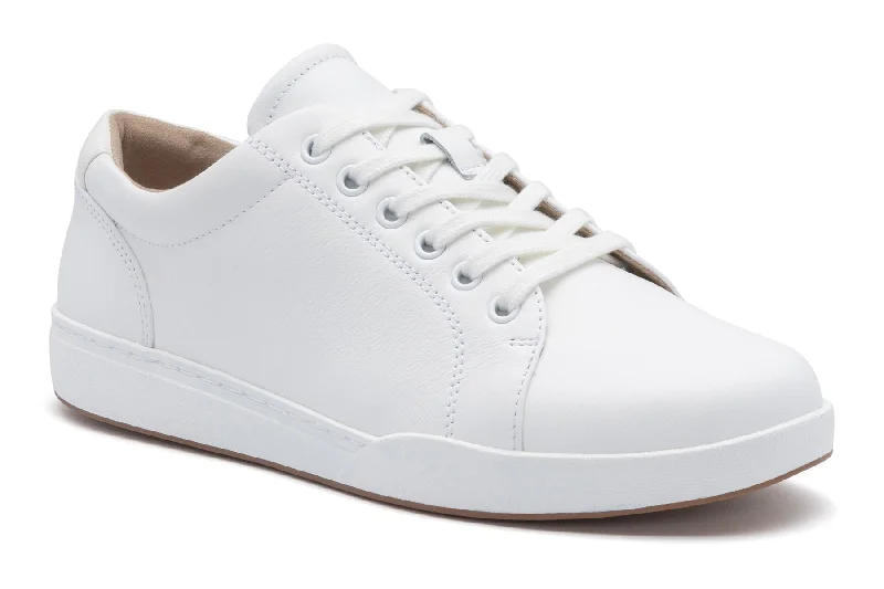 Durable Hiking Boots Encore Sneaker