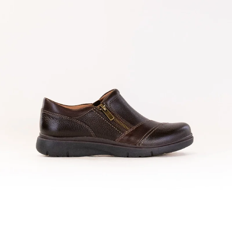 Comfortable Running Sneakers Clarks Certina Pure (Women's) - Dark Brown Leather