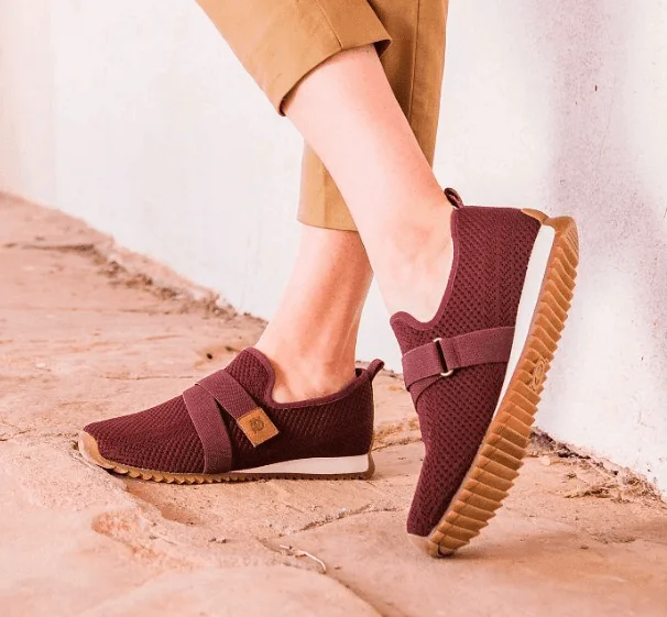 Fashion Sneakers For Work Born Women's Dark Brick Red Newbury Fabric Casual Shoe BR0043244-DKRD
