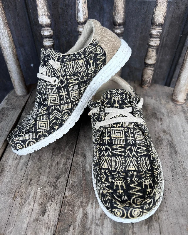 Eco-Friendly Sneakers Roper Women's Eva Moc Lace Up Hang Loose Black & Tan Casual Shoes 1793-2975 Eco-Friendly Sneakers Roper Women's Eva Moc Lace Up Hang Loose Black & Tan Casual Shoes 1793-2975