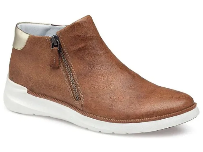 Comfortable Walking Sandals Emery Zip Bootie