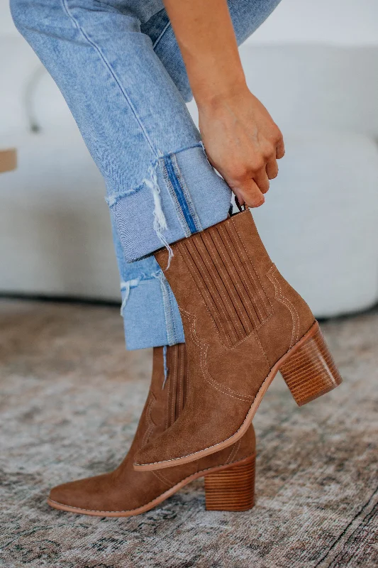Comfortable Slippers Online On My Best Behavior Boots - Chestnut