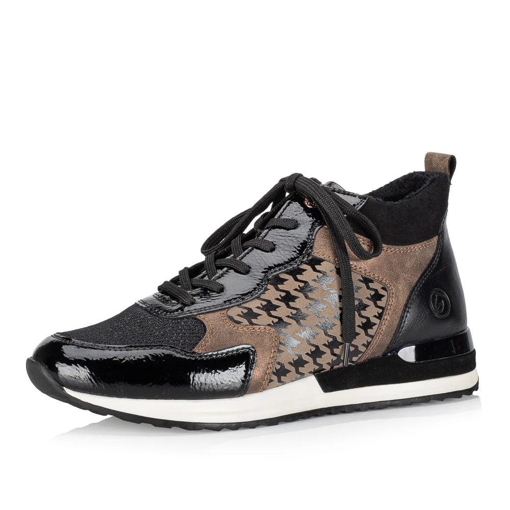 Comfortable Hiking Shoes Remonte R2577-01