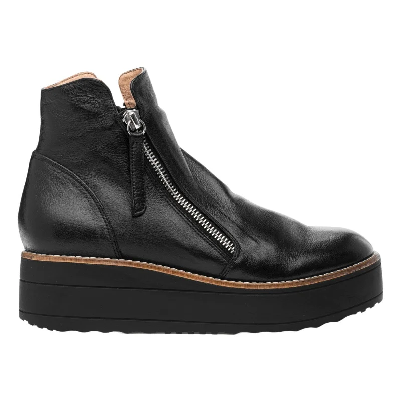 Durable Hiking Boots Silent D Women's Nene Black/Black Leather